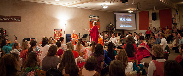 15431880736_fcabfa23ec_z